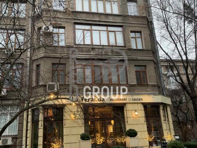Продам 3 комнатную квартиру